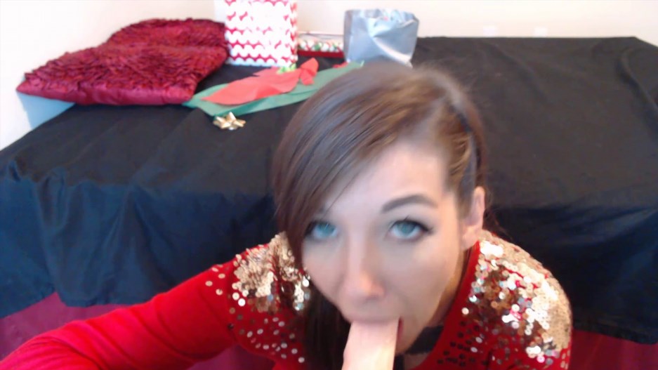 Stella Von Savage – Daddy’s Early Xmas Gift